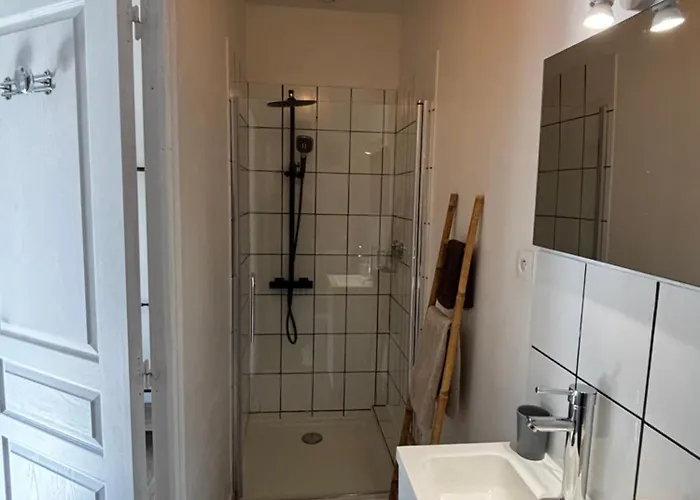 La Hulotte 1 - Sur La Route Du Mont-st-michel Céaux